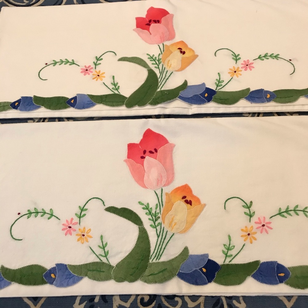 Vintage Appliqué Standard Pillowcases